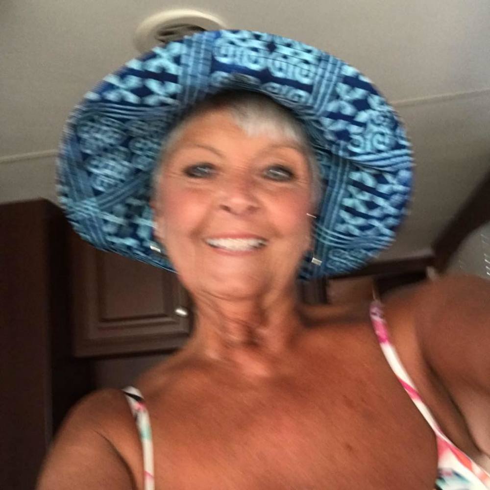 Meet your Posher, Vicki